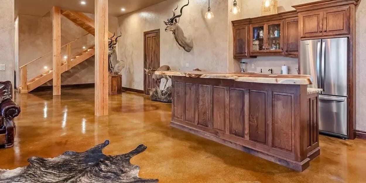 Beautiful interior stained concrete floor