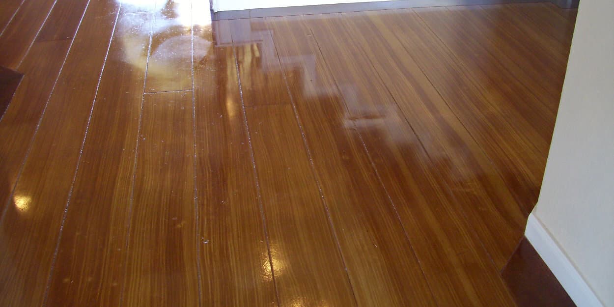 High Gloss Floor Wax on Concrete Stain Wood Flooring
